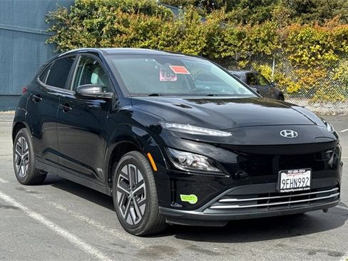 Certified 2023 Hyundai Kona SEL w/ Cargo Package image 1