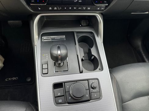 Used 2024 MAZDA CX-90 3.3 Turbo w/ Premium Package image 15
