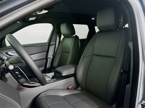 Used 2026 Land Rover Range Rover Velar S image 22