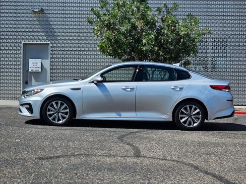 Used 2019 Kia Optima EX image 9