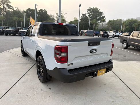 Certified 2026 Ford Maverick Lariat w/ Black Appearance Package AWD/4WD image 6
