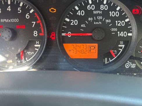 Used 2017 Nissan Frontier SV image 11