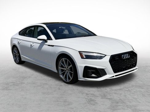 Used 2025 Audi A5 2.0T Premium Plus image 3