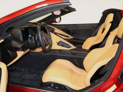 Used 2024 Chevrolet Corvette Stingray Premium Conv w/ Stealth Interior Trim Package image 46