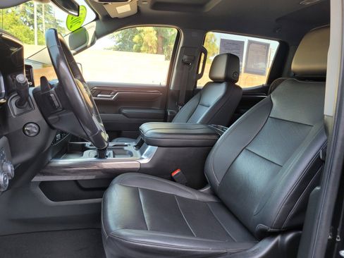 Used 2023 Chevrolet Silverado 1500 LTZ w/ LTZ Convenience Package II RWD image 11
