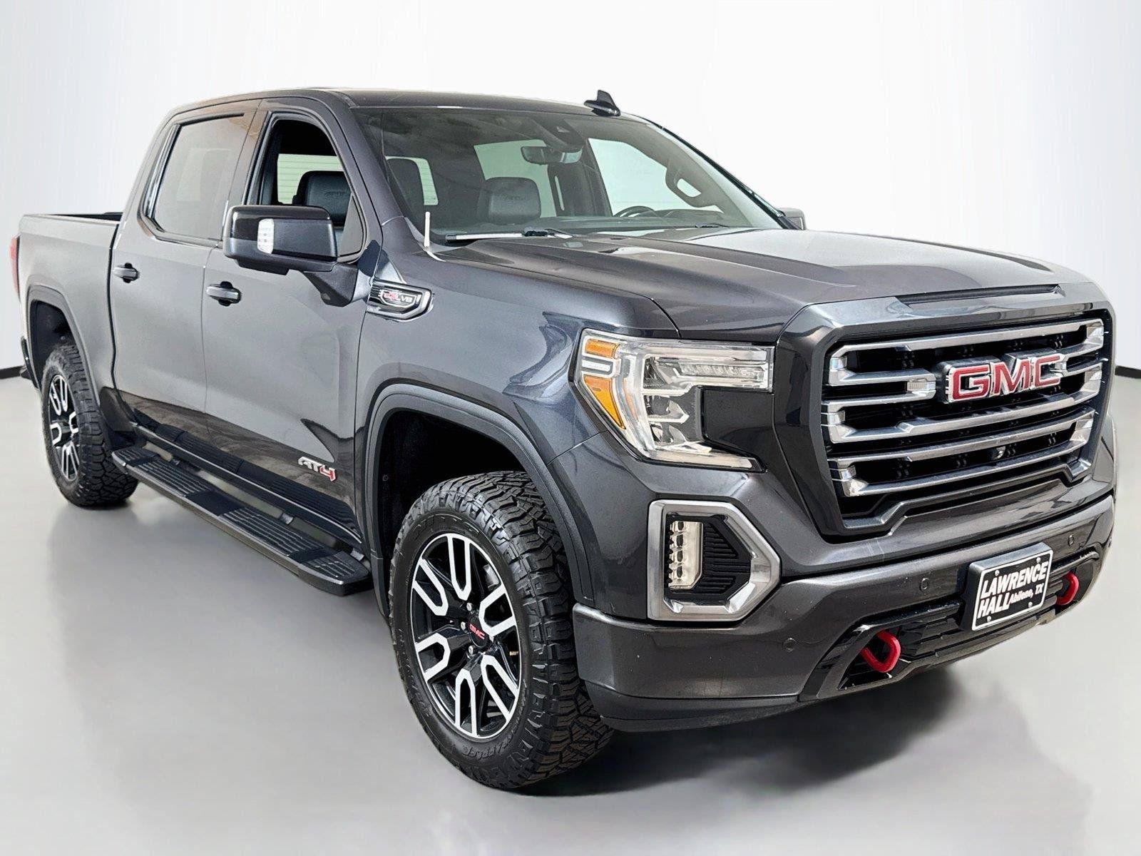 Used 2020 GMC Sierra 1500 AT4 w/ AT4 Premium Package AWD/4WD image 3