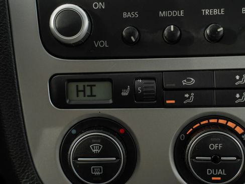 Used 2008 Volkswagen Eos Lux image 26