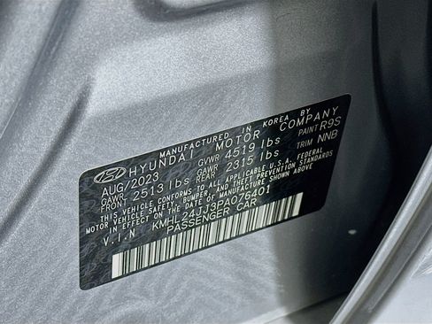 Used 2023 Hyundai Sonata Blue FWD image 12