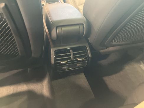 Used 2022 Audi Q3 2.0T Premium Plus image 28