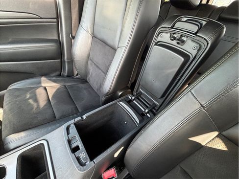 Used 2020 Jeep Grand Cherokee Altitude RWD image 33