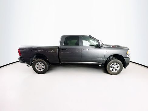 Used 2024 RAM 2500 Laramie image 10
