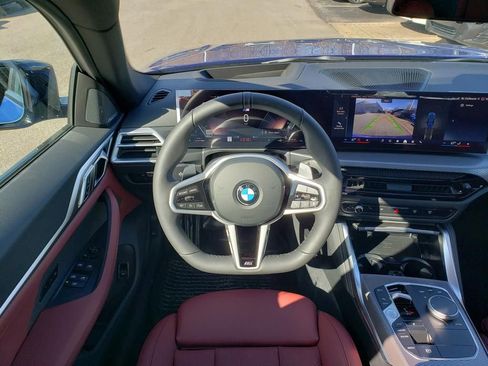 New 2026 BMW 430i xDrive w/ M Sport Package AWD/4WD image 9