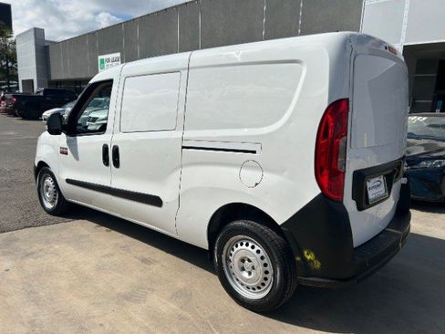 Used 2021 RAM ProMaster City Tradesman image 11