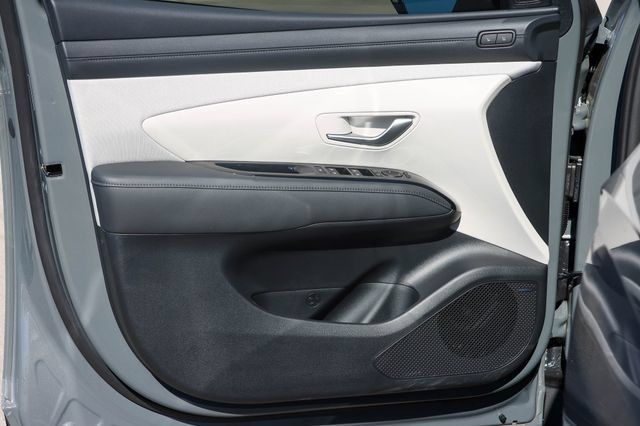 New 2026 Hyundai Tucson Limited AWD/4WD image 11