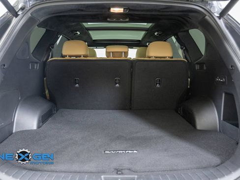 Used 2023 Hyundai Santa Fe Calligraphy AWD/4WD image 32