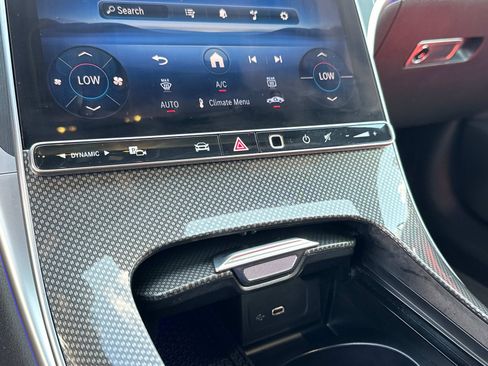 Used 2024 Mercedes-Benz CLE 300 4MATIC Coupe image 16