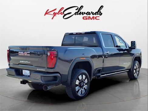 New 2025 GMC Sierra 2500 Denali w/ Denali Reserve Package image 5