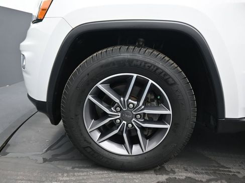 Used 2020 Jeep Grand Cherokee Limited image 54