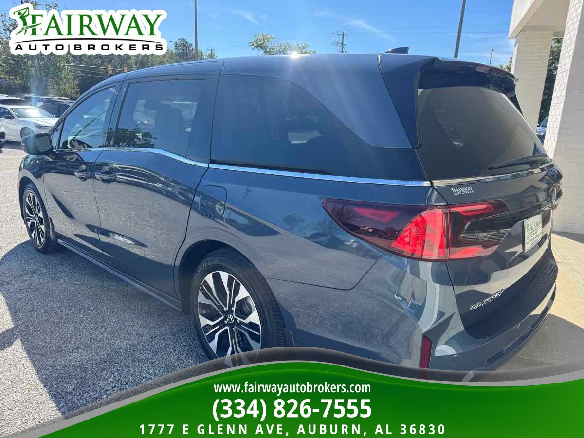 Used 2025 Honda Odyssey Elite image 8
