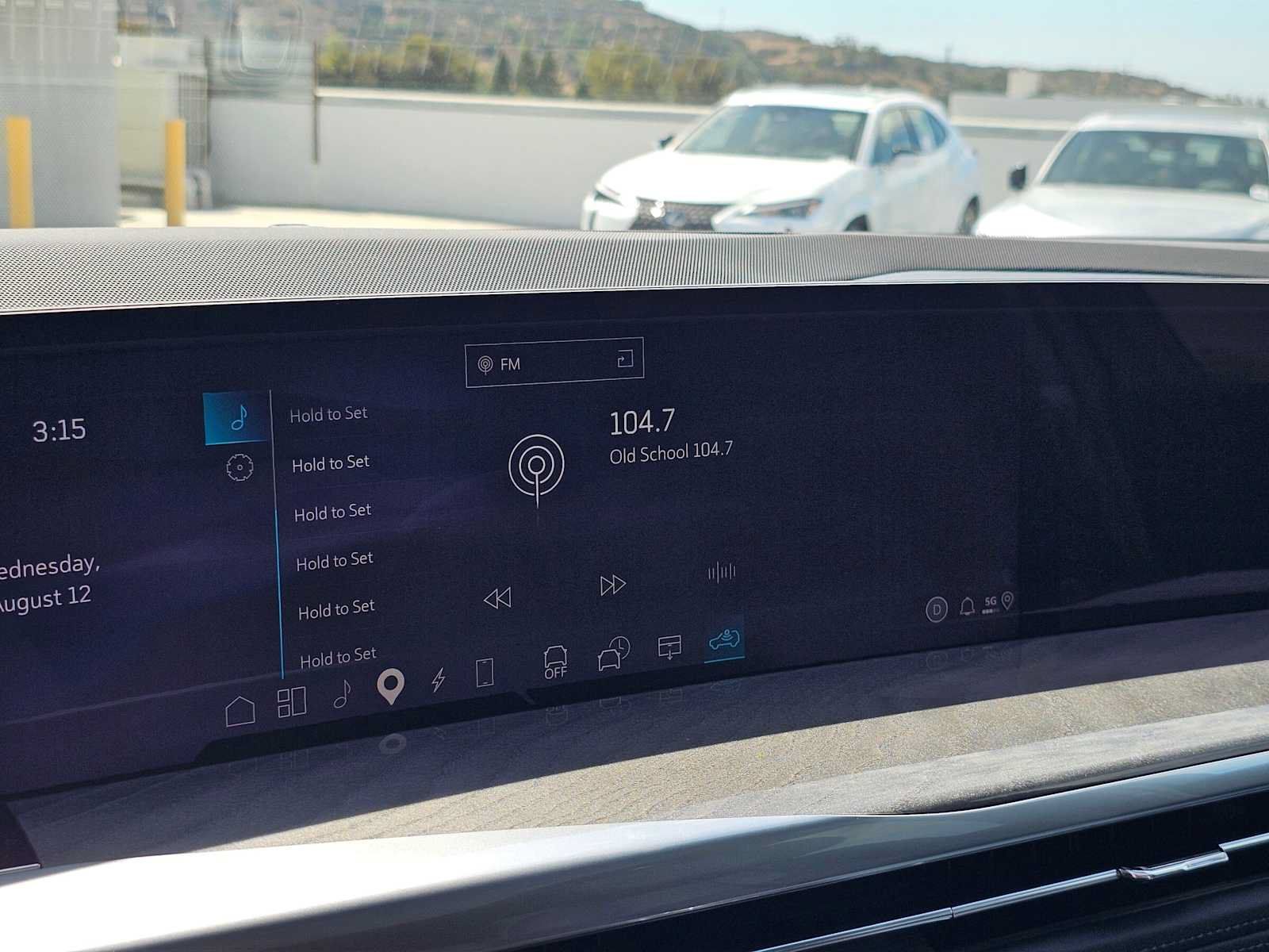 Used 2025 Cadillac Escalade IQ Sport 2 AWD/4WD image 30