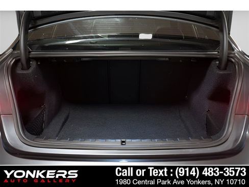 Used 2020 BMW 330i xDrive Sedan w/ Driving Assistance Package image 32