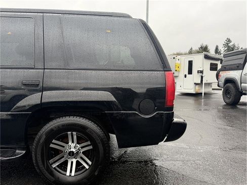 Used 1999 GMC Yukon Denali image 14