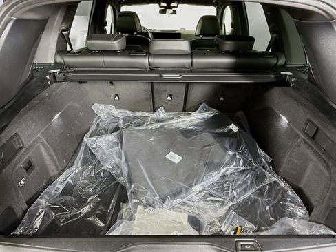 New 2026 BMW X5 xDrive40i w/ M Sport Package image 27