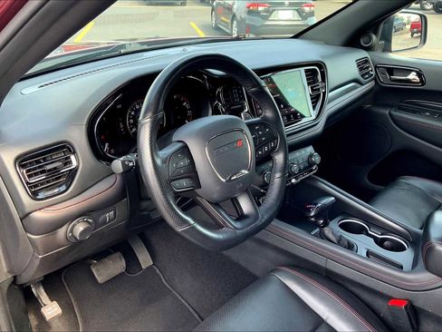 Used 2024 Dodge Durango GT image 17