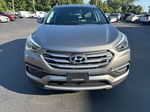 Used 2018 Hyundai Santa Fe Sport image 8
