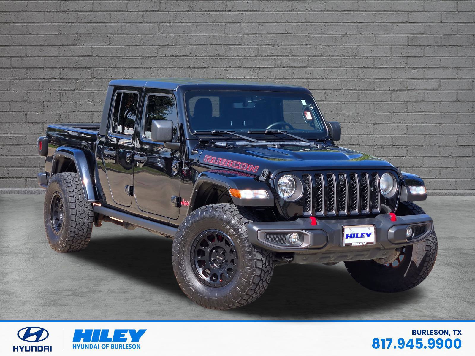 Used 2022 Jeep Gladiator Rubicon w/ Cold Weather Group AWD/4WD image 2