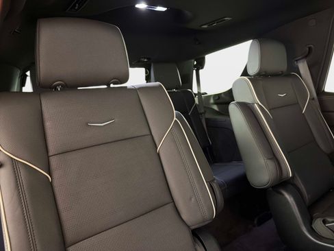 Used 2026 Cadillac Escalade Sport w/ LPO, ONYX Package AWD/4WD image 29