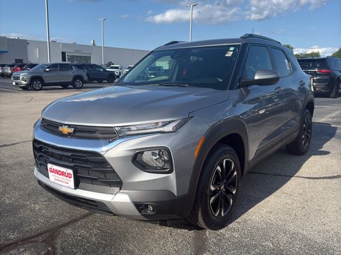 Certified 2023 Chevrolet TrailBlazer LT AWD/4WD image 2