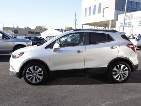 Used 2019 Buick Encore Preferred image 9