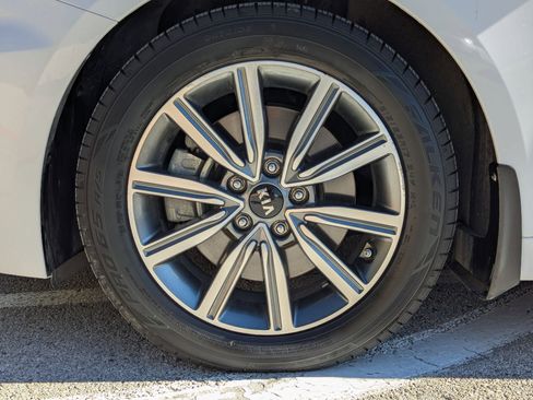 Used 2019 Kia Optima EX w/ EX Premium Package image 30