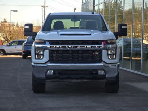 Used 2022 Chevrolet Silverado 2500 LT w/ Convenience Package image 8