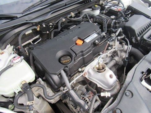 Used 2017 Honda Civic LX image 32