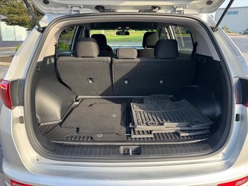 Used 2018 Kia Sportage LX FWD image 10