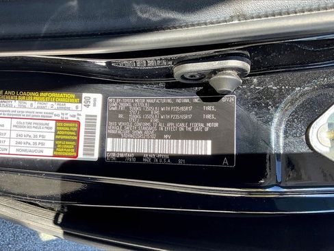 Used 2024 Toyota Sienna XLE image 29