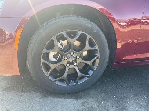 Used 2023 Chrysler 300 Touring L w/ Popular Equipment Group image 3