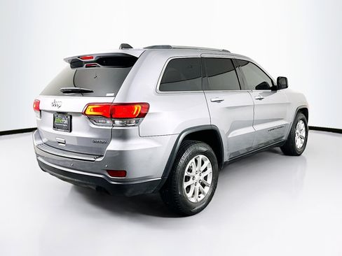 Used 2021 Jeep Grand Cherokee Laredo image 9