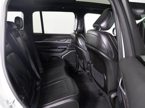 Used 2024 Jeep Grand Cherokee Limited 4xe image 40