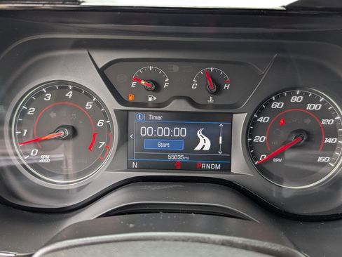 Used 2022 Chevrolet Camaro LT RWD image 19