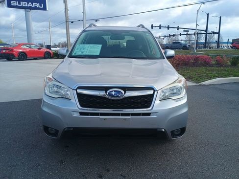 Used 2016 Subaru Forester 2.5i Touring w/ Eyesight & Navigation System image 2