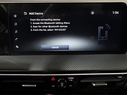 Used 2025 Nissan Kicks SR image 30