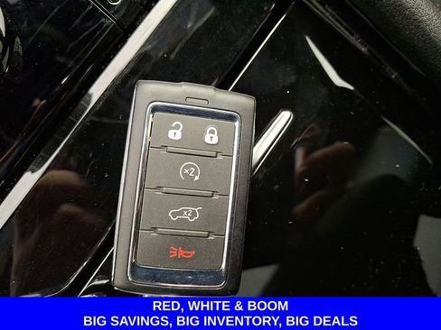 Used 2025 Jeep Grand Cherokee Summit AWD/4WD image 19