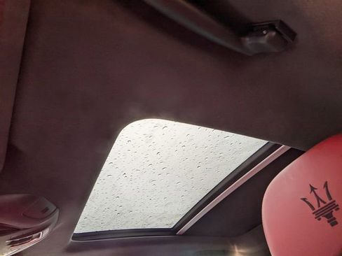 Used 2019 Maserati Levante S image 17