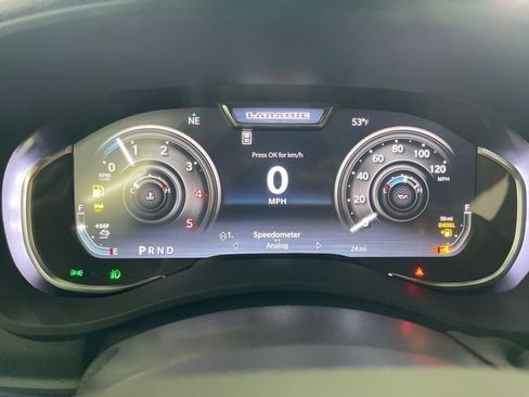 New 2026 RAM 3500 Laramie AWD/4WD image 31