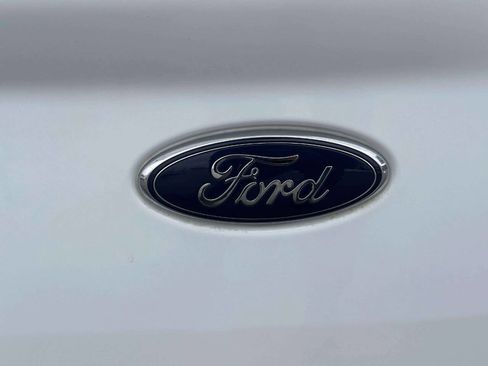 Used 2017 Ford Transit Connect XL image 28