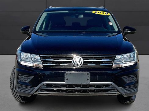 Used 2019 Volkswagen Tiguan SE image 1
