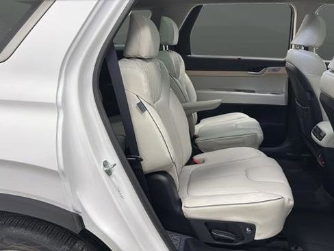 Used 2024 Hyundai Palisade Limited image 26